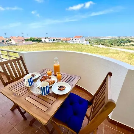 Appartement T2 Com Vista Panoramica Sobre A Costa *